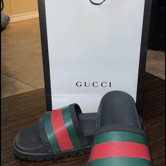 Authentic Men’s Gucci Slides size 9 - Picture 7 of 10